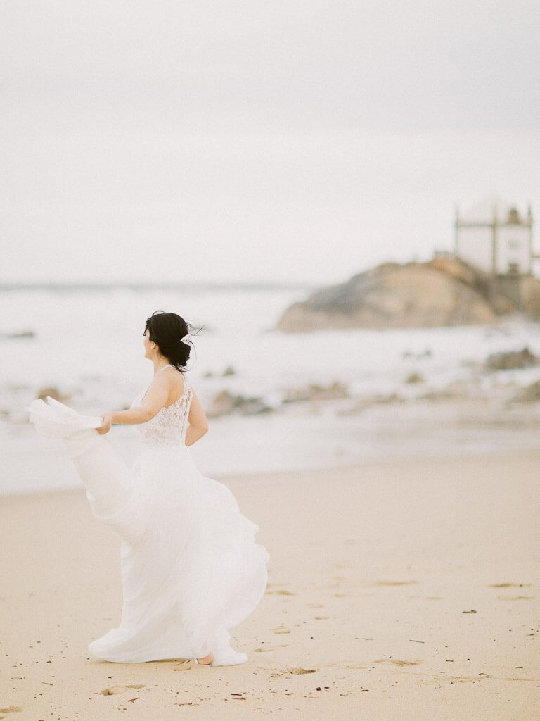 Shoot at the Beach - Wedding Photographer Porto