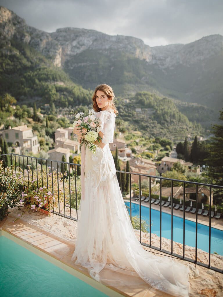 Bride at Swimmingpool - Mallorca Wedding Belmond La Residencia