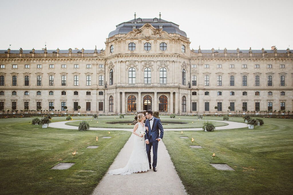 Romantische Hochzeitfotos in der Würzburger Residenz