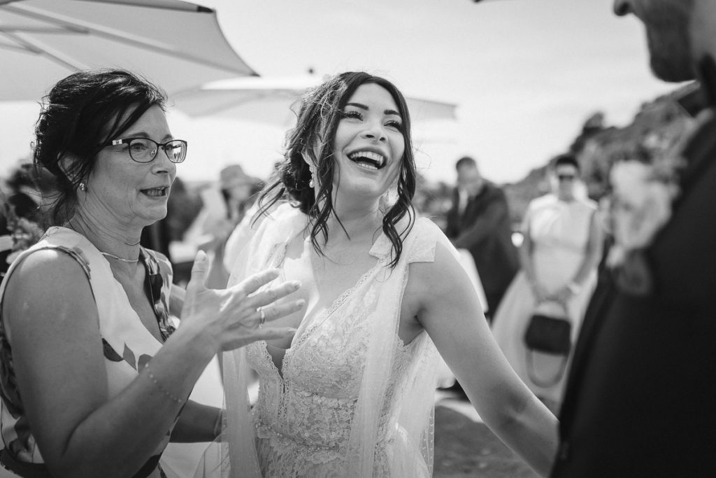 Lachende Braut, Hochzeit Schloss Wackerbarth