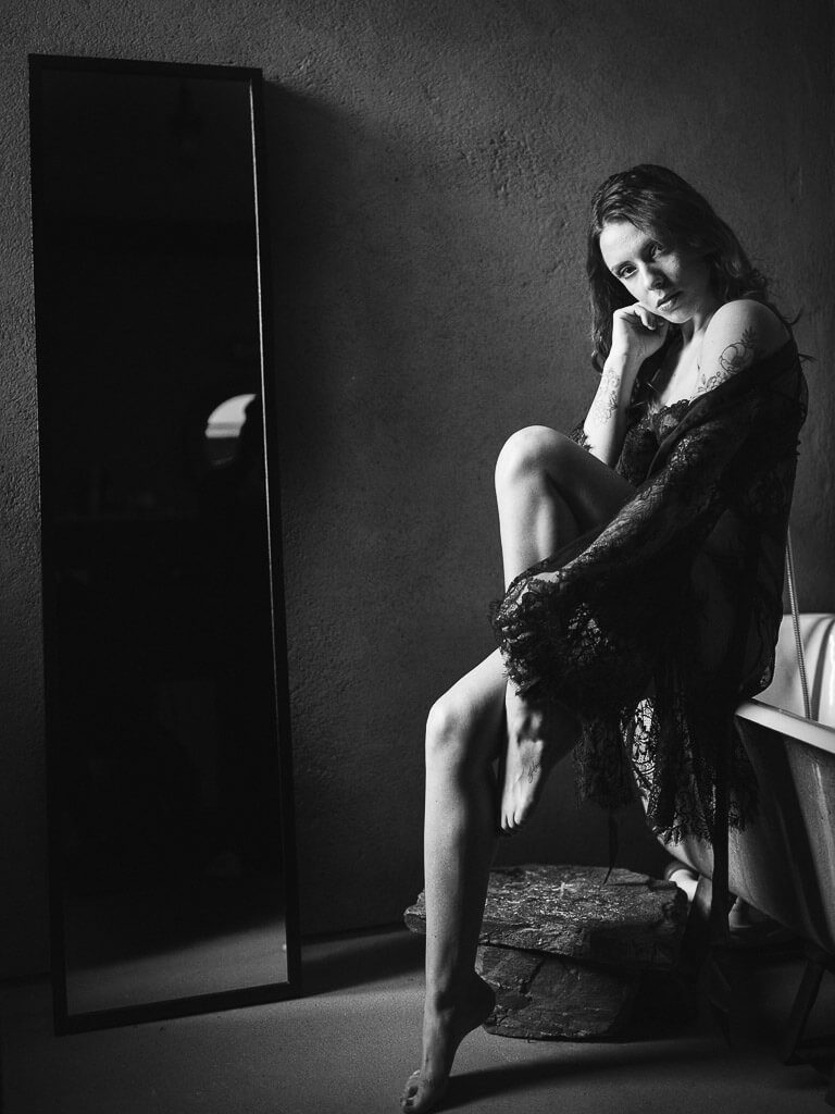 Boudoir Couple Frau Pose