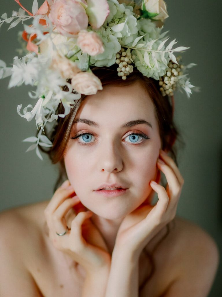 Boudoir Shooting in Peach & Mint - Fine Art Boudoir