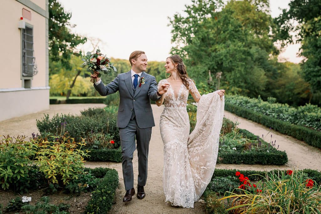 Brautkleid Spitze beige - Hochzeit Schloss Machern