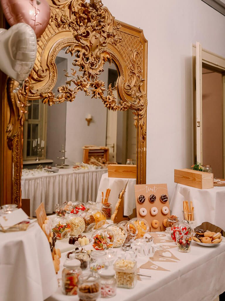 Sweettable gold - Hochzeit Schloss Machern